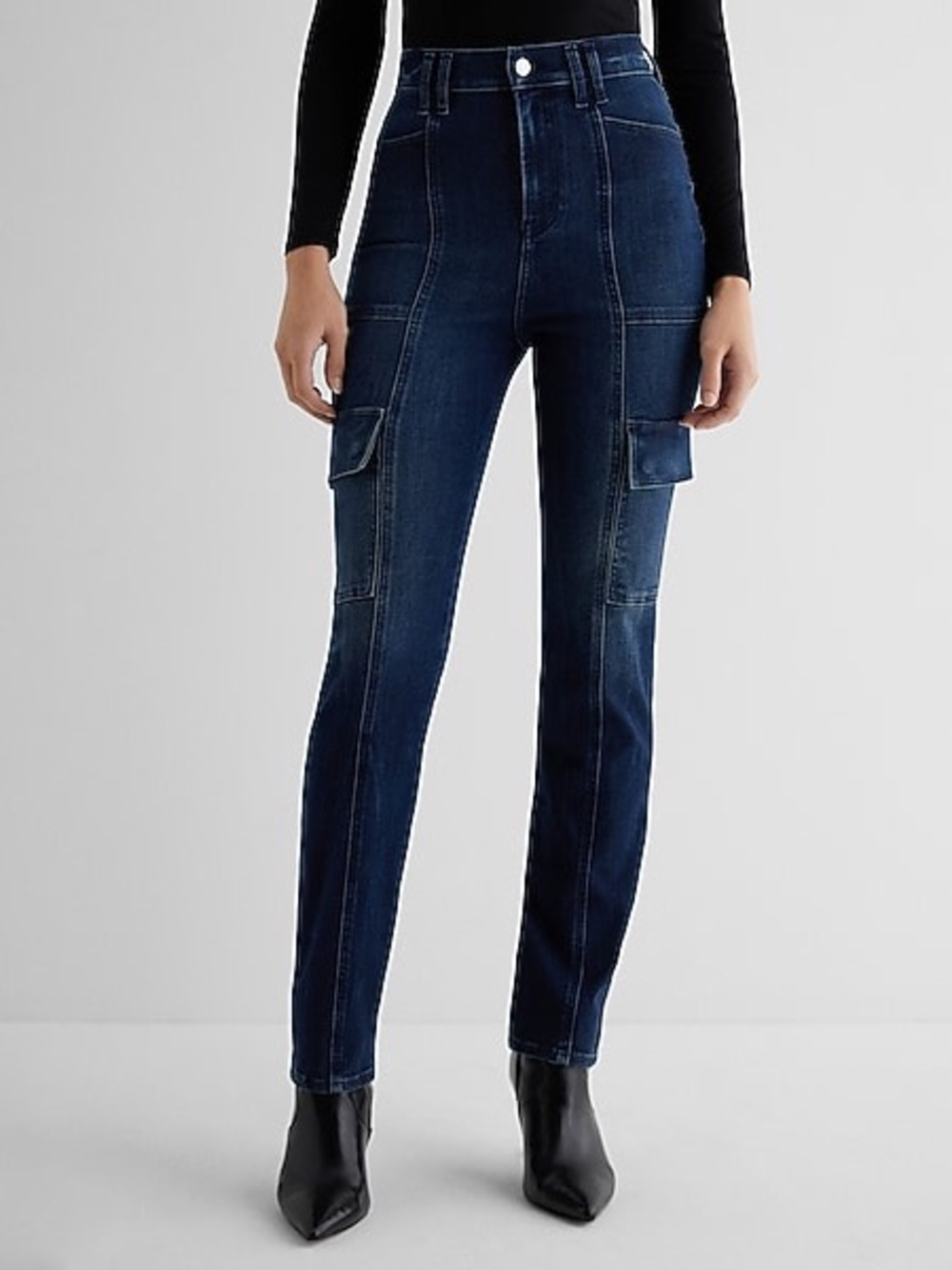 Express Super High Waisted Dark Wash '90s Slim Cargo Jeans Size 2R